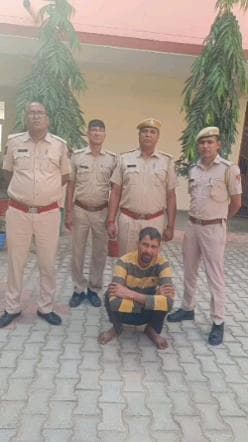 कोटकासिम: कोटकासिम पुलिस ने फायरिंग कर जानलेवा हमला करने वाले फरार आरोपी नरेंद्र उर्फ टर्र को किया गिरफ्तार, देसी कट्टा बरामद