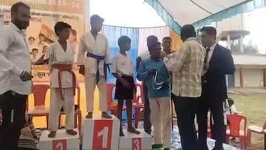 रहटगांव: तिनका सामाजिक संस्था की पहल, रहटगांव में इंटर डोजो कराटे प्रतियोगिता संपन्न