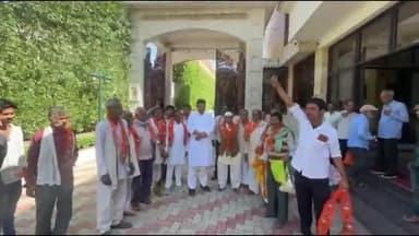 जैसीनगर: सुरखी में कांग्रेस को बड़ा झटका, एक दर्जन से अधिक कार्यकर्ताओं ने भाजपा का दामन थामा