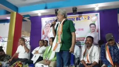 বসিরহাট ২: বসিরহাটের মাটিয়া এলাকায় তৃণমূল কংগ্রেসের পক্ষ থেকে এস আই আর সম্পর্কিত একটি বৈঠক অনুষ্ঠিত হয়