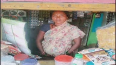 तिरोड़ी: आजीविका मिशन से जुड़कर बम्हनी की पुस्तकला बनीं लखपति दीदी