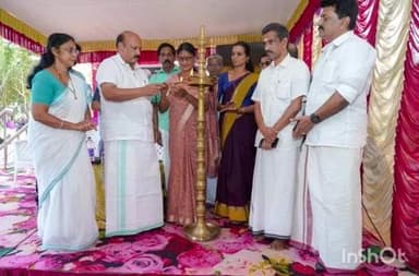 കുട്ടനാട്: തലവടിയിൽ നവീകരിച്ച കുടുംബാരോഗ്യ കേന്ദ്രം നാടിന് സമർപ്പിച്ചു.
