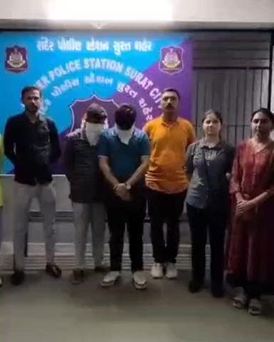 રાંદેરમાં હોટેલની આડમાં ચાલતા સેક્સ રેકેટનો પર્દાફાશ,પોલિટિકલ સાયન્સ ની વિધાર્થીની સહિત ચાર મહિલાઓનું રેસ્ક્યુ,બે ઝડપાયા