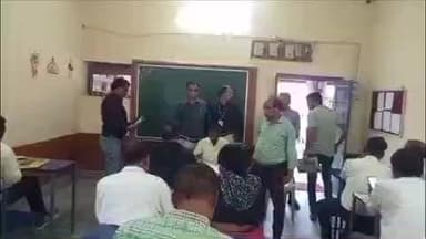 चिचोली: चिचोली के उत्कृष्ट विद्यालय में निर्वाचन आयोग के निर्देश पर प्रशिक्षण का आयोजन