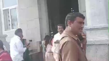 మల్లయ్యకొండకు పోటెత్తిన భక్తులు.