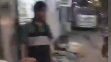 बल्लभगढ़ की श्याम कॉलोनी में युवक ने मारी लड़की को गोली मौके पर पुलिस व फॉरेंसिक टीम पहुंची