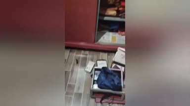 ಸಂಡೂರು: ತಾಲ್ಲೂಕಿನ ಯಶವಂತನಗರ ಗ್ರಾಮದಲ್ಲಿ
ಮನೆ ಬೀಗ ಮುರಿದು ಒಳನುಗ್ಗಿದ ಕಳ್ಳರು:ಚಿನ್ನ,ಬೆಳ್ಳಿ,ಹಣ ದರೋಡೆ