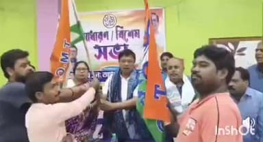 ডোমজুড়: মাকড়দহ দু নম্বর অঞ্চলে তৃণমূল কংগ্রেসের পক্ষ থেকে অনুষ্ঠিত হলো সাধারণ বিশেষ সভা উপস্থিত বিধায়ক