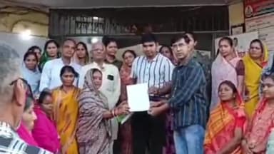 परसवाड़ा: लामता क्षेत्र में महिलाओं ने निकाली नशामुक्ति रैली, शराबबंदी की मांग के साथ थाने में सौंपा ज्ञापन