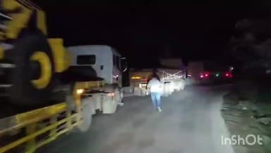 केशकाल: घाट के तीसरे मोड़ में हाइवा खराब होने से लगा मेगा जाम, NH विभाग घाट में कर रहा सीसी सड़क का निर्माण कार्य, राहगीर परेशान