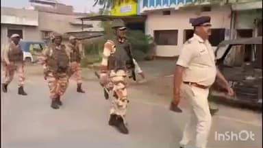 देसरी: बिहार विधानसभा चुनाव शांतिपूर्ण कराने के लिए देसरी पुलिस ने अर्धसैनिक बलों के साथ निकाला फ्लैग मार्च