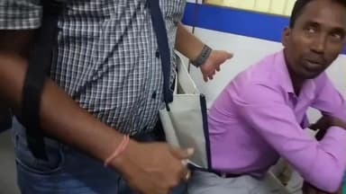 জামালপুর: জামালপুর এক পঞ্চায়েত থেকে এনুমারেশন ফ্রম নিলো BLO রা