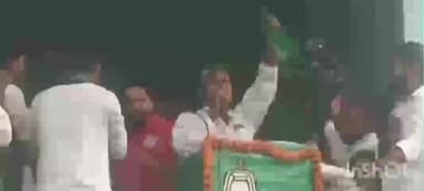 छौड़ाही: मध्य विद्यालय पनसलला में नेता प्रतिपक्ष तेजस्वी यादव का हुआ आगमन