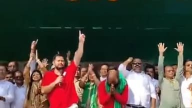 महिषी: महिषी में तेजस्वी यादव ने किए कई वादे और विपक्षियों पर बोला हमला