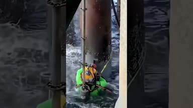 डरावना उत्तर सागर, मगर हिम्मत नहीं हारते नाविक #northsea #shorts #roughsea #ship#aviation#cargoship