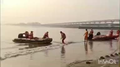 मिहींपुरवा: भरथापुर गांव में नाव हादसे में एक और शव मिला, रेस्क्यू टीम को सातवें दिन मिली सफलता