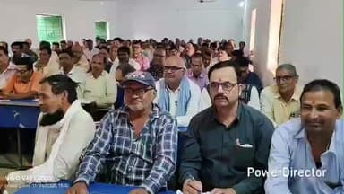 सारवां: सारवां गुरु गोष्ठी में छात्रों को गुणवत्तापूर्ण शिक्षा देने का निर्देश, छात्रवृत्ति व सावित्रीबाई फुले योजना पर ज़ोर
