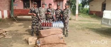 हरलाखी: पिपरौन एसएसबी कैम्प के जवानों ने 734 बोतल शराब की ज़ब्त की, मौके से धंधेबाज फरार