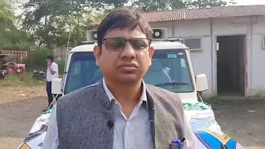 चंदवारा: जिला परिवहन पदाधिकारी के नेतृत्व में ओवरस्पीडिंग जागरूकता सप्ताह के तहत चंदवारा थाना के समीप चलाया गया वाहन जांच अभियान