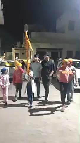 नदबई: श्री गुरु नानक देव जी के प्रकाश पर्व के अवसर पर निकाली गई संध्या फेरी