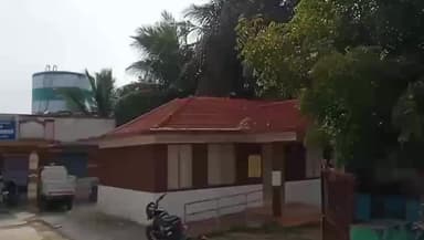 ஒரத்தநாடு: நெய்வாசல் VAO அலுவலகத்தில் மேற்கூரை இடிந்து விழுந்ததில் முதியவர் உள்ளிட்ட 2பேர் படுகாயம் அதிகாரிகள் ஆய்வு