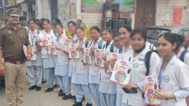 कांठ: एसएसपी मुरादाबाद के निर्देशन में थाना काठ पुलिस ने मिशन शक्ति अभियान के तहत महिलाओं और बालिकाओं को किया जागरूक