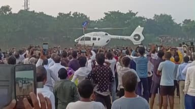 मसौढ़ी: बिहार के मुख्यमंत्री श्री नीतीश कुमार चुनावी सभा को संबोधित करने मसौढ़ी पहुंचे