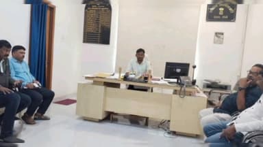 ओरमांझी: रांची जिले के ओरमांझी समेत सभी अंचल कार्यालयों में जनता दरबार का आयोजन किया गया