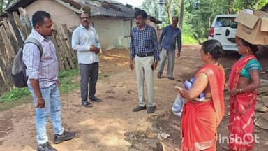 दरभा: दूरस्थ वनांचल क्षेत्र के सुरंदवाड़ा में हुआ रैपिड फीवर सर्वे, जांच में सीएमएचओ और बीएमओ भी पहुंचे