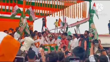 पटेढ़ी बेलसर: कांग्रेस नेता इमरान प्रतापगढ़ी चिंतावनपुर पहुंचे, महागठबंधन उम्मीदवार संजीव सिंह के लिए वोट मांगे