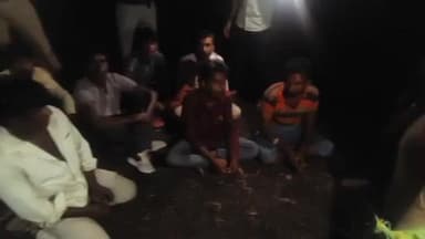 खिरकिया: खिरकिया में जुए के अड्डे पर छापा, सात जुआरी गिरफ्तार, ₹13 हजार से अधिक नकद जब्त