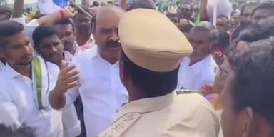 అవనిగడ్డ: పామర్రులో మాజీ ఎమ్మెల్యే, పోలీసులకు మధ్య వాగ్వాదం