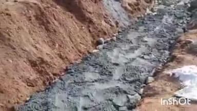 जरीडीह: अरालडीह में ₹4.20 करोड़ की रोड पर ग्रामीणों ने संवेदक पर अनियमितता का आरोप लगाया