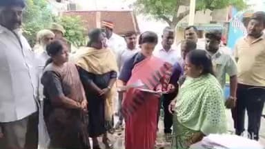 வாலாஜா: வாலாஜாபேட்டையில் S.I.R பணிகளை மாவட்ட ஆட்சியர் நேரில் பார்வையிட்டு ஆய்வு செய்தார்