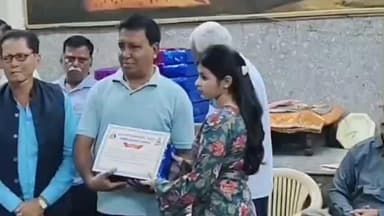 भरतपुर: भरतपुर में गुरु नानक जयंती की भक्ति लहर, सिंधी समाज ने प्रभात फेरी संग बांटी श्रद्धा और सम्मान की ज्योति