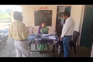 मेघनगर: मेघनगर तहसील में कलेक्टर ने रंभापुर, मोरझरी और परवलिया के मतदान केंद्रों का किया निरीक्षण