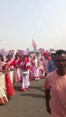 टंडवा ब्लॉक घेराव रूढ़िगत सयुक्त ग्राम सभा द्वारा