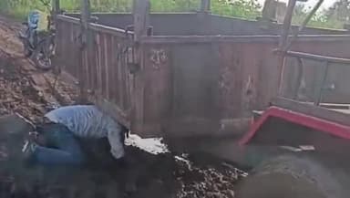 अंजड़: आंवली से छोटाबड़दा तक खेतों का 2 किमी रास्ता बदहाल, अन्नदाताओं की मांग पर भी जवाबदारों का उदासीन रवैया