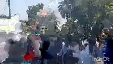 কুমারগঞ্জ: লরির চাকায় পিষ্ট হয়ে একজনের মৃত্যুর ঘটনায় উত্তেজনা কুমারগঞ্জে, উত্তেজিত জনতা ঘাতক লরিটিতে ভাঙচুর ও আগুন ধরিয়ে দেন