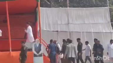 बाराहाट: भेड़ा मोड़ खेल मैदान में रक्षा मंत्री ने चुनावी सभा को संबोधित किया, महागठबंधन पर बोला हमला