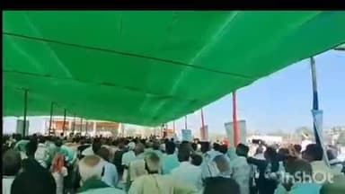 नरकटिया: नरकटिया विधानसभा के बनकटवा में बुधवार को तेजस्वी की सभा में बंजरिया से हजारों की संख्या में लोग शामिल हुए