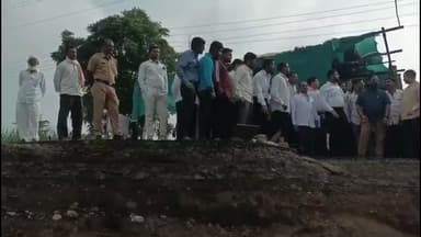 शिरूर कासार: जिल्ह्यात 07 लाख 13 हजार हेक्टर वरील पिके अतिवृष्टीने बाधित झाली, केंद्रीय पथकाने केंद्राला अहवाल पाठवला