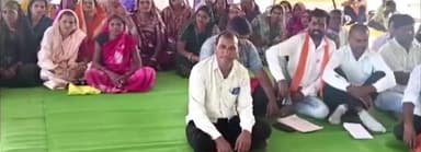 साजा: स्कूल चाहिए, शराब दुकान नहीं: सरकार के फैसले के खिलाफ बोरी सहित 10 ग्राम पंचायत के ग्रामीणों का धरना प्रदर्शन