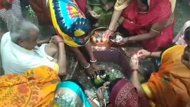 मोदनगंज: कार्तिक पूर्णिमा पर फल्गु में उमड़ी श्रद्धालुओं की भीड़, हजारों लोगों ने लगाई डुबकी और की पूजा-अर्चना