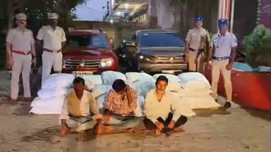 விக்கிரவாண்டி: MN.குப்பம் பகுதியில் பெங்களூரிலிருந்து கடத்திவரப்பட்ட 476 கிலோ குட்கா பறிமுதல் மூன்று பேர் கைது