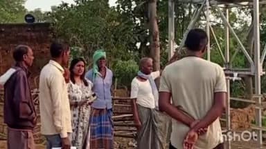 जरीडीह: बाराडीह मुखिया पुष्पा देवी ने विभिन्न टोलों में खराब जलमीनारों की जाँच की