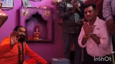 मनावर: मनावर के लाखनकोट गांव में भगवान भोलेनाथ ओंकारेश्वर स्वरूप मंदिर में विराजमान हैं