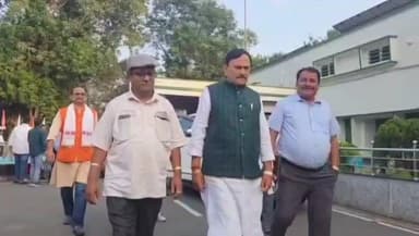 জামুরিয়া: SIR আবহে শাসকদলের বিধায়কের দুই রাজ্যে দুটি ভোটার কার্ড,যা নিয়ে বিতর্ক পশ্চিম বর্ধমান জেলার জামুরিয়ায়