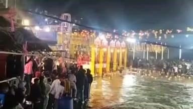 चितरपुर: मां छिन्नमस्तिका मंदिर, रजरप्पा में कार्तिक पूर्णिमा पर गंगा महाआरती और सांस्कृतिक कार्यक्रम का आयोजन