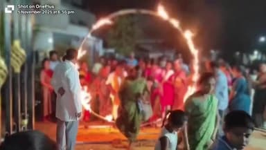 బీబీపేట: మార్కండేయ మందిరంలో కార్తీక పౌర్ణమి సందర్భంగా ఆకాశ దీపోత్సవం, జ్వాలాతోరణం భక్తులను ఆకట్టుకున్నాయి